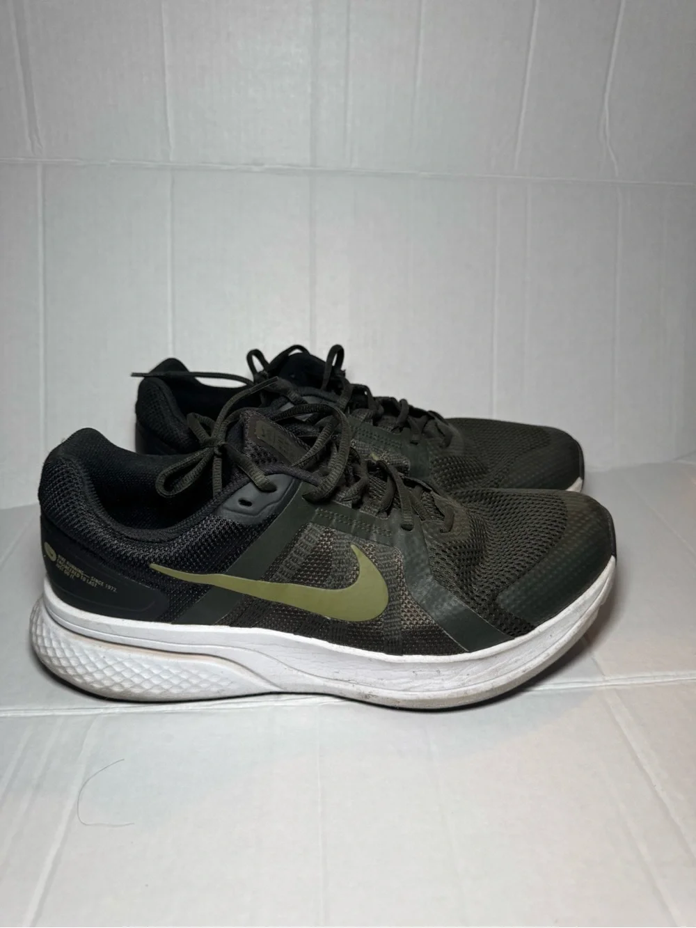 Nike Men’s Black Athletic Shoes with Olive Swoosh